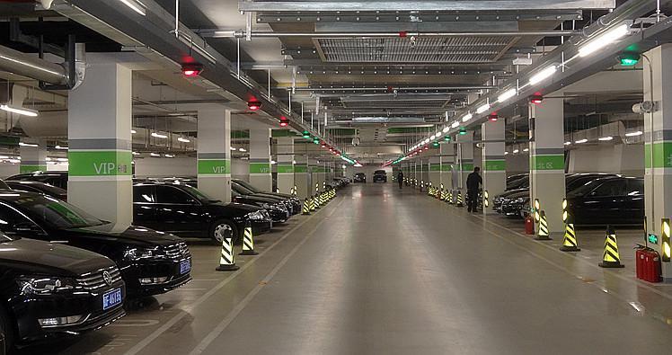 智慧停車與酒店住宿中的停車場找車系統(tǒng) 實現(xiàn)便捷出行體驗